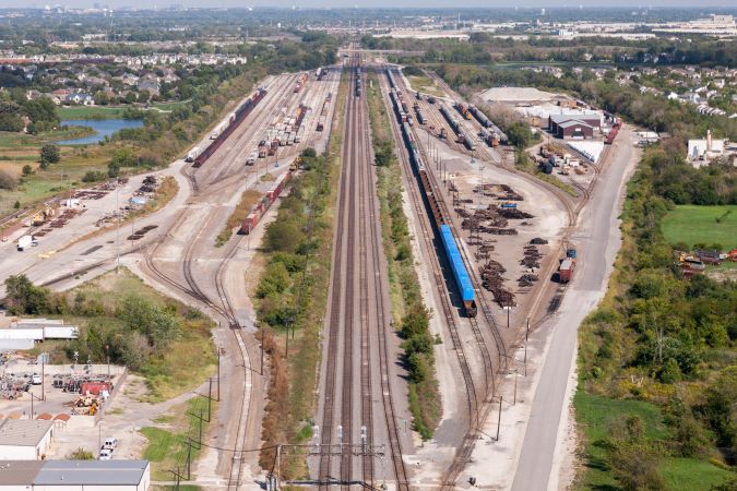 BNSF&rsquo;s Eola yard in Aurora, Illinois 