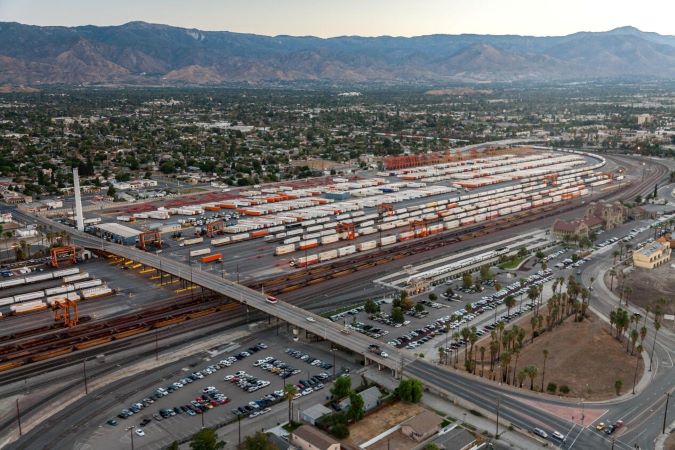 Aerial view of BNSF&rsquo;s San Bernardino Intermodal Facility 